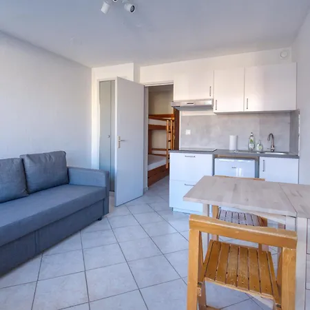 Renove Pour 4 Pers Avec Balcon, Animaux Admis - - Fr-1-642-103